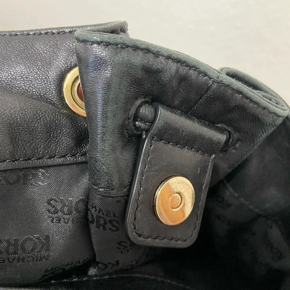 MICHAEL Michael Kors Black Leather Shoulder Bag with Gold Hardware